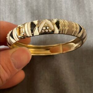 Sequin Hearts Gold and Black Bracelet